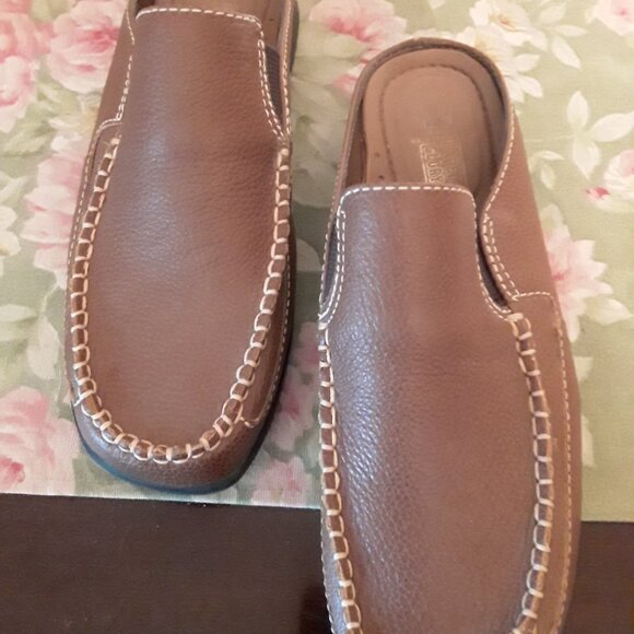 Faded Glory Leather Clogs -  Size 7 1/2 -UNISEX - Picture 2 of 7